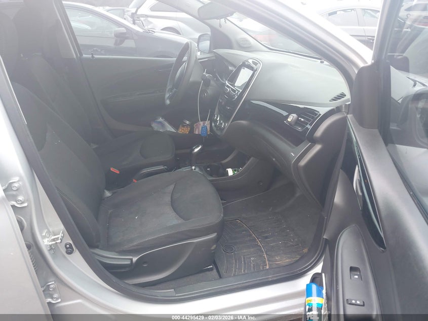 2016 CHEVROLET SPARK auction photo 5