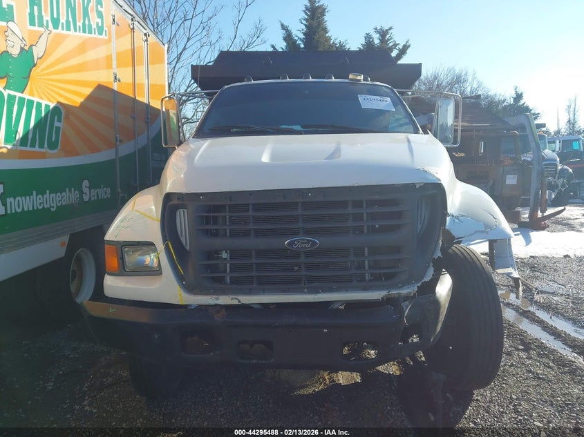 2000 Ford F-650 Xl/Xlt VIN: 3FDNW6556YMA34184 Lot: 44295488