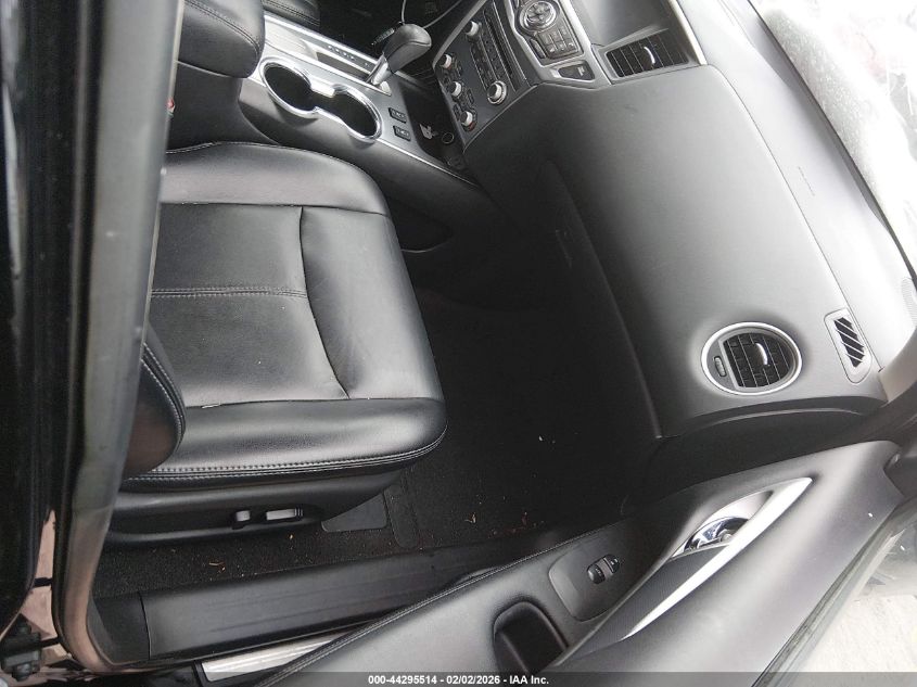 2020 Nissan Pathfinder Sl 2Wd