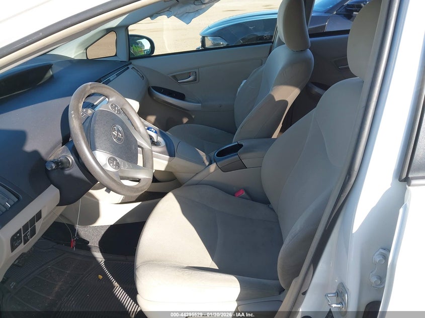 2013 Toyota Prius Two