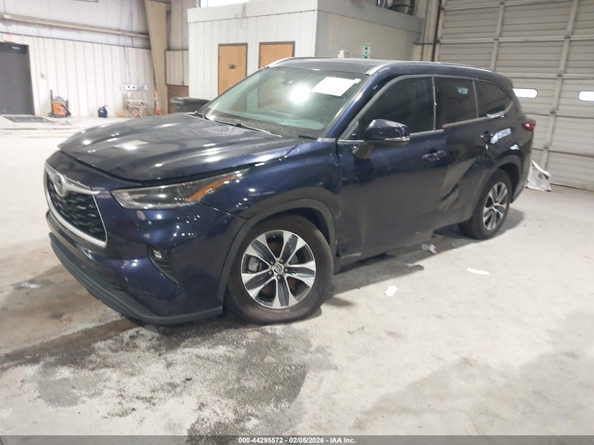 2021 Toyota Highlander Xle