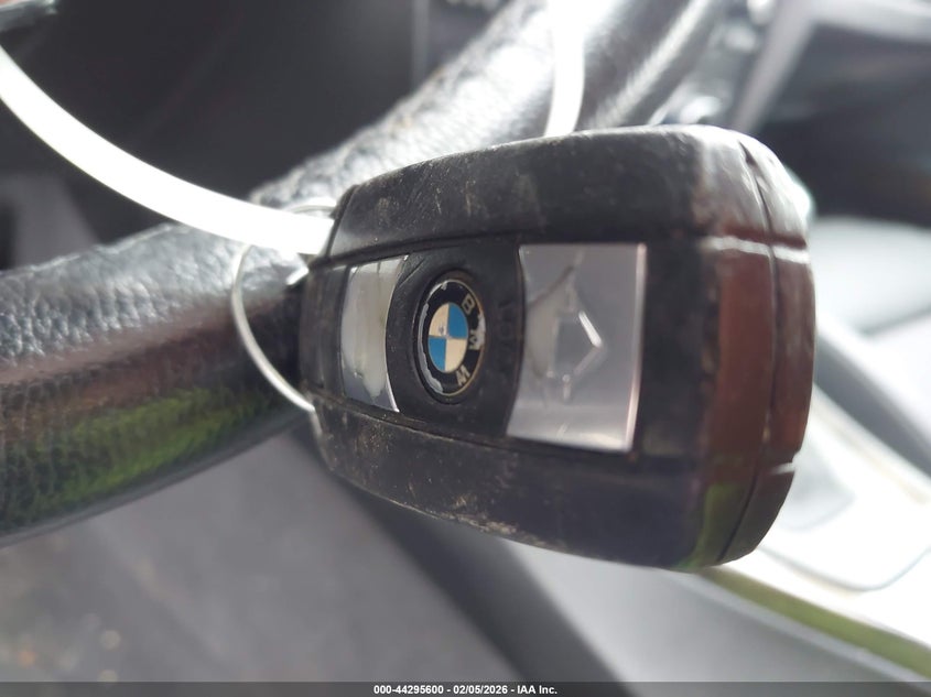 2010 BMW 328I VIN: WBAWV1C57AP123650 Lot: 44295600