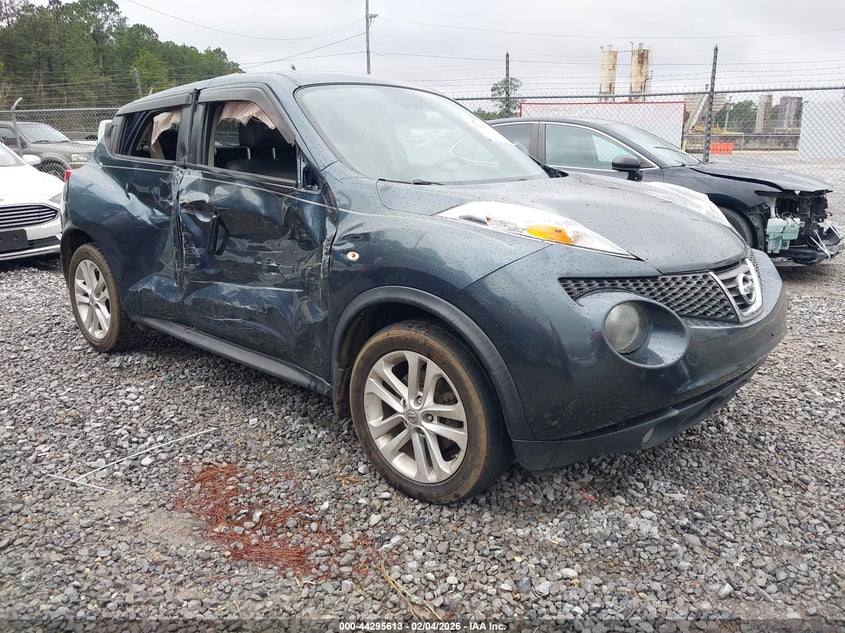 2014 NISSAN JUKE SL