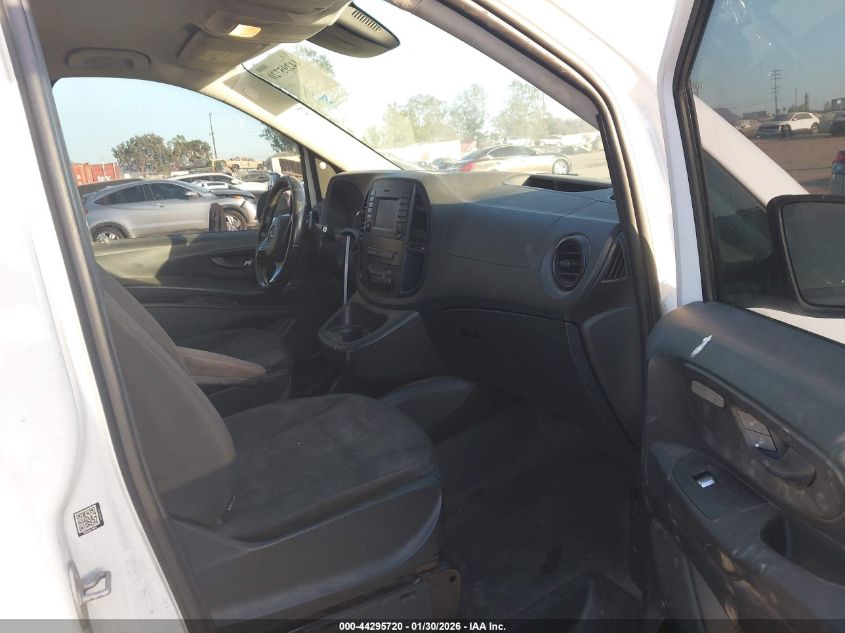 2016 Mercedes-Benz Metris