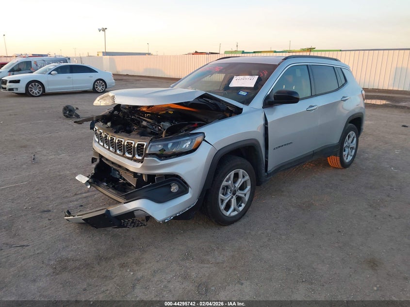 2025 Jeep Compass Latitude 4X4