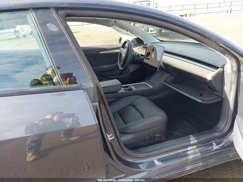 2021 Tesla Model 3 Long Range Dual Motor All-Wheel Drive