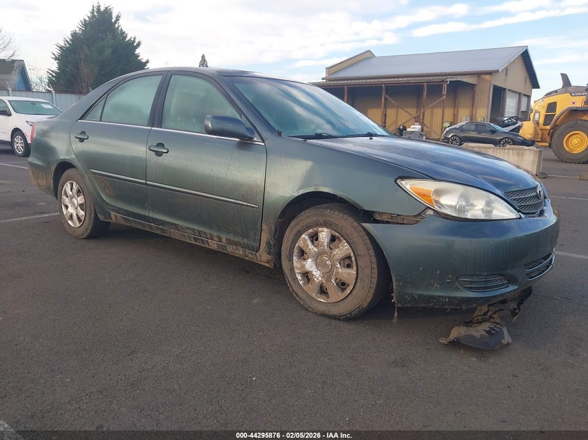 2004 Toyota Camry Le