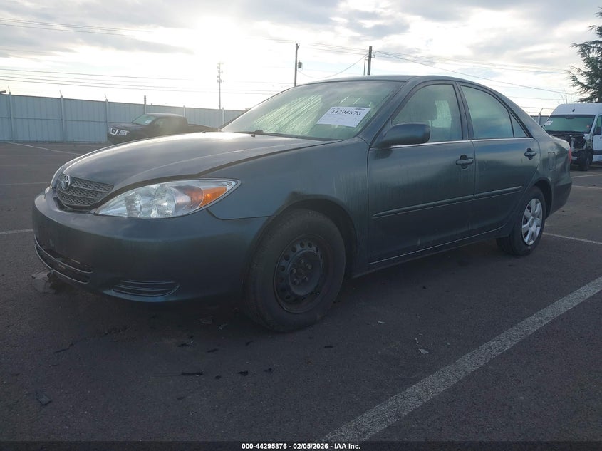 2004 Toyota Camry Le