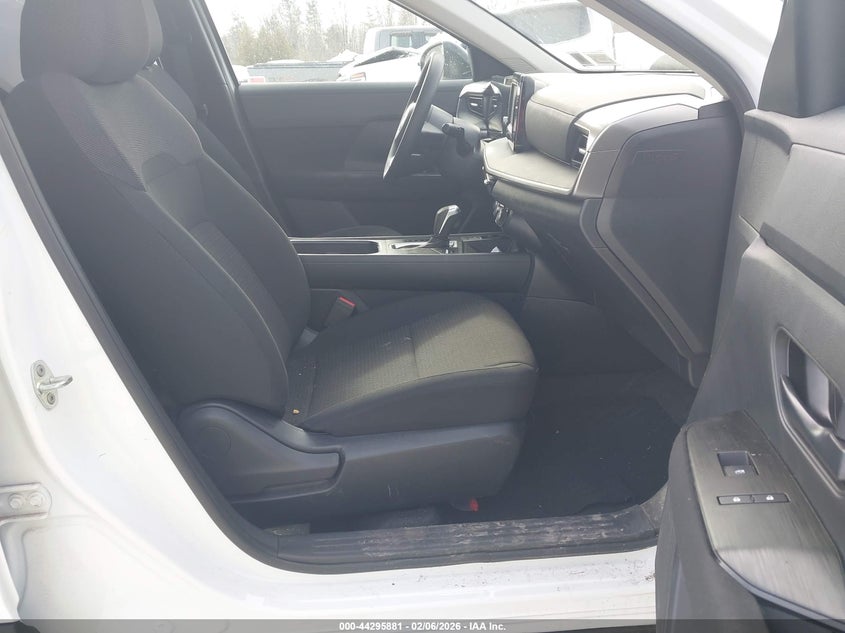 2025 Nissan Kicks S Intelligent Awd