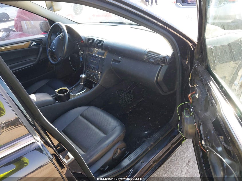 2007 Mercedes-Benz C 230 Sport