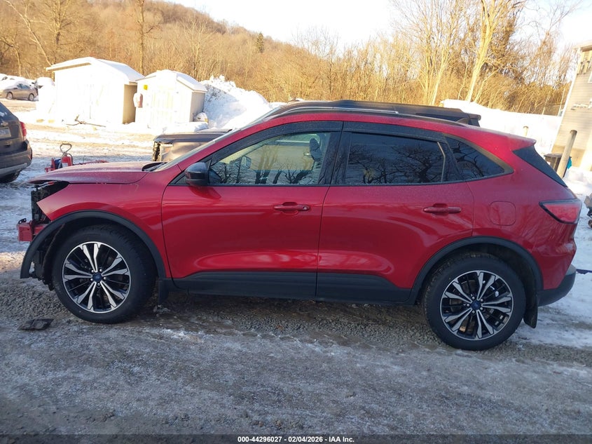 2021 Ford Escape 2.0 Sel red Lot 111044296027 Vin 1FMCU9H91MUB01972