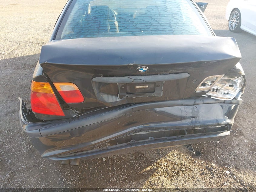 2001 BMW 325I VIN: WBAAN37441NJ11457 Lot: 44296097