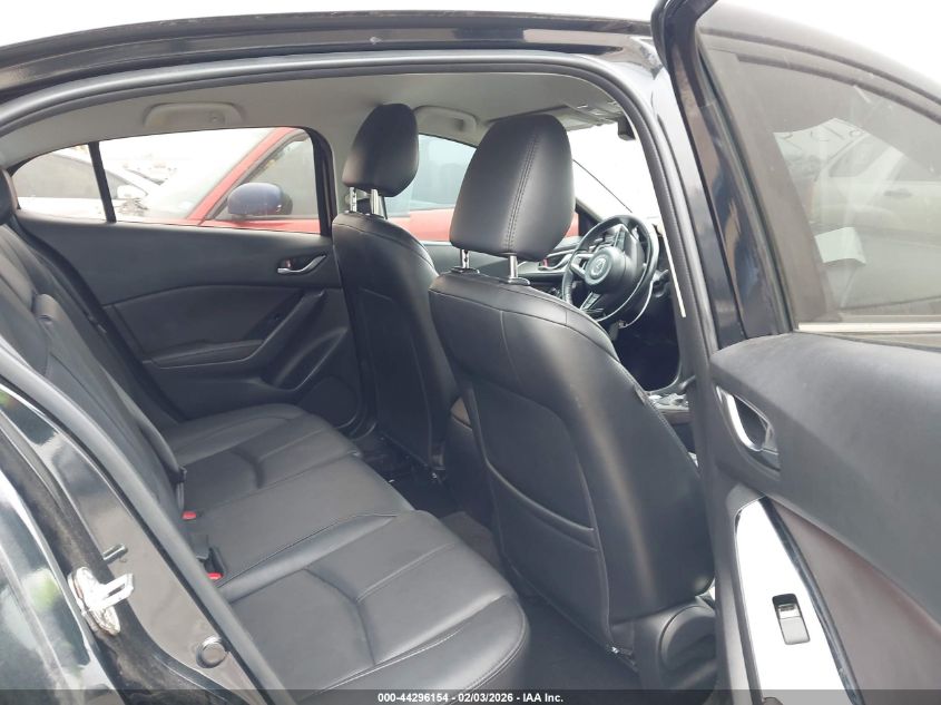 2018 Mazda Mazda3 Touring VIN: 3MZBN1V3XJM160949 Lot: 44296154