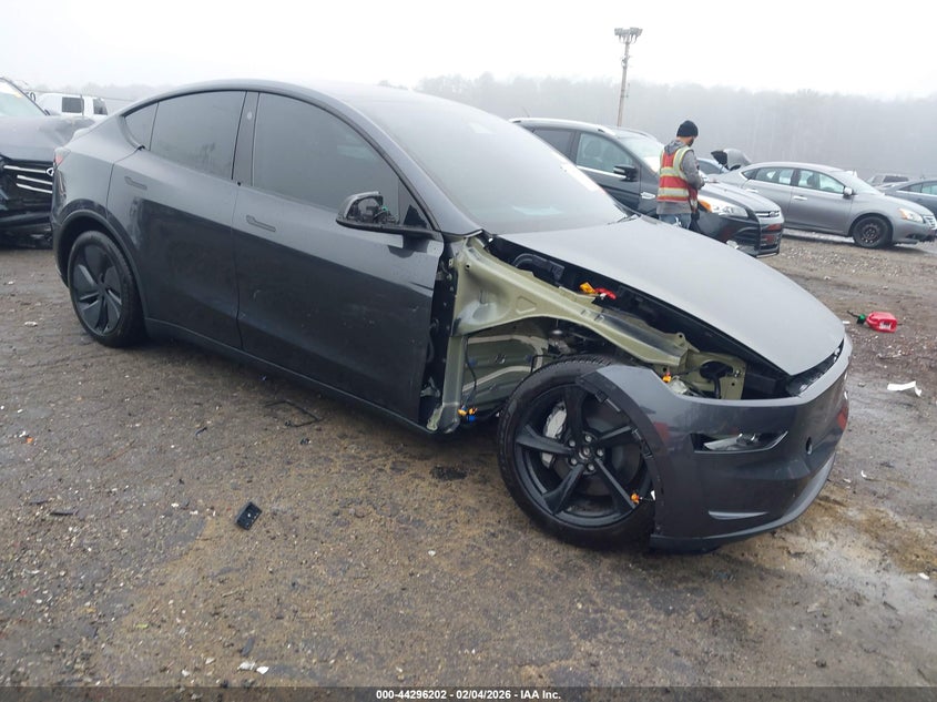2026 Tesla Model Y Long Range Launch Series/Premium All-Wheel Drive