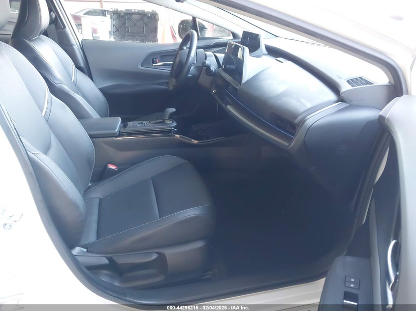 2023 Toyota Prius Xle