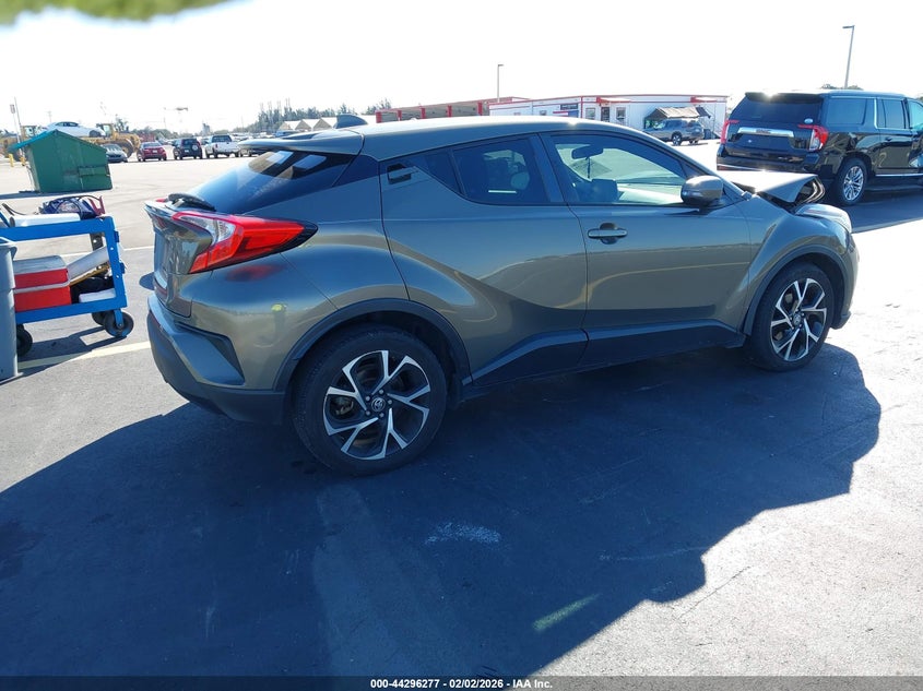2021 Toyota C-Hr Xle