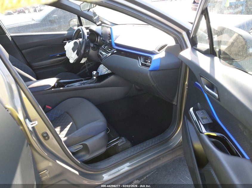 2021 Toyota C-Hr Xle