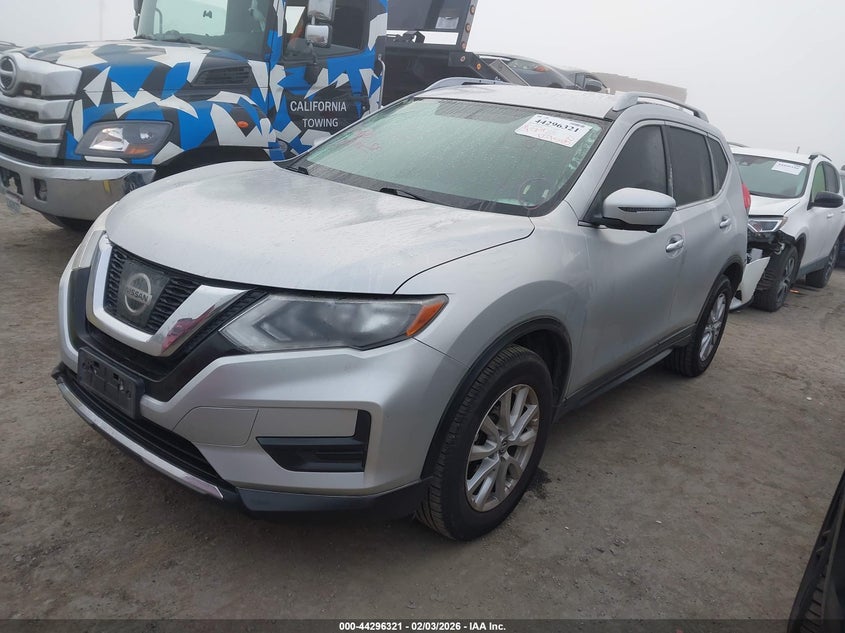 2017 Nissan Rogue Sv