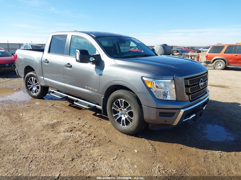 2024 Nissan Titan Sv 4X2