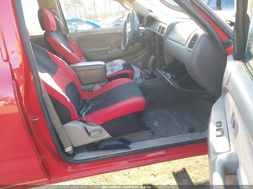 2004 Toyota Tacoma Base V6