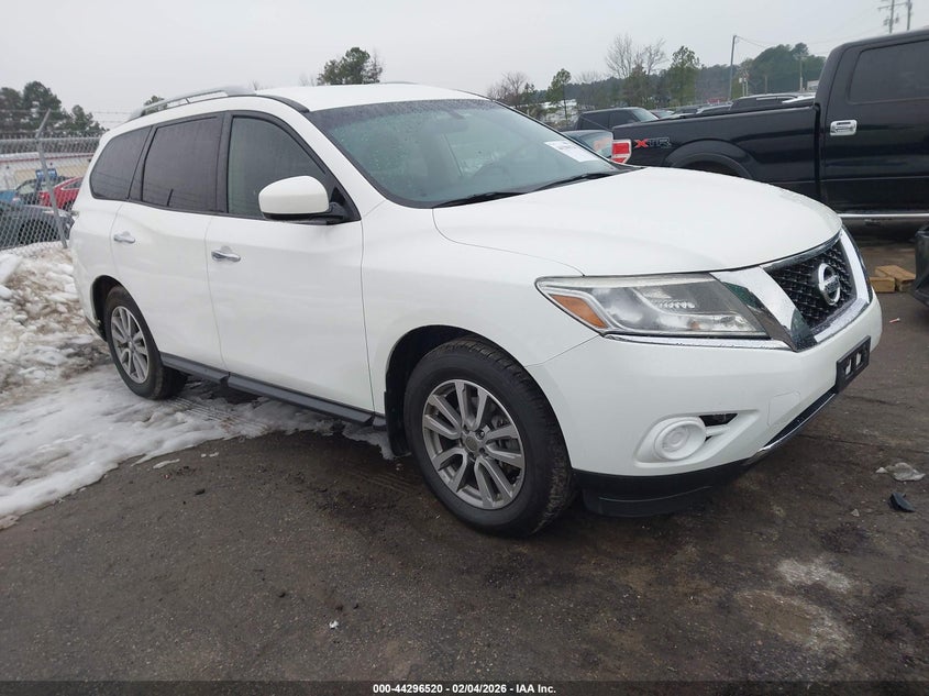 2016 Nissan Pathfinder S