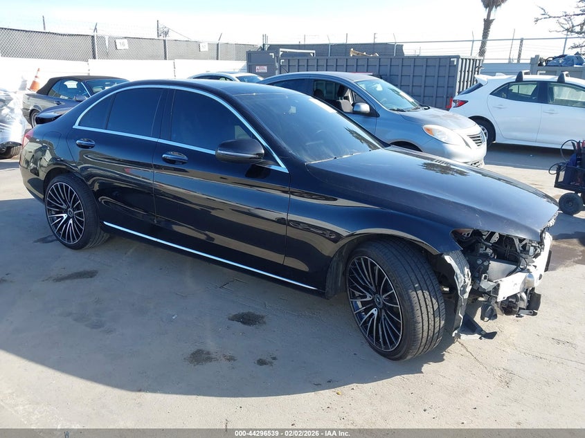 2020 Mercedes-Benz C 300