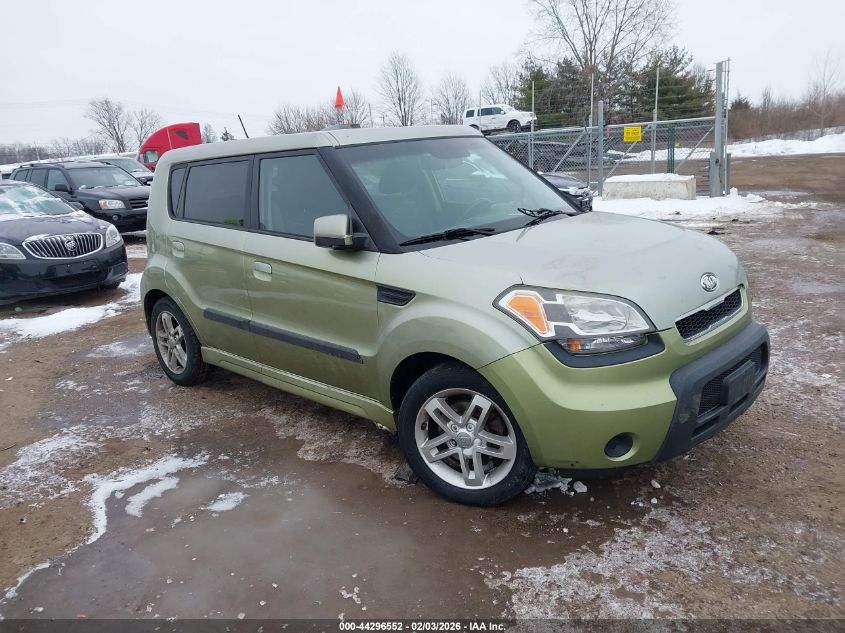 2010 Kia Soul +