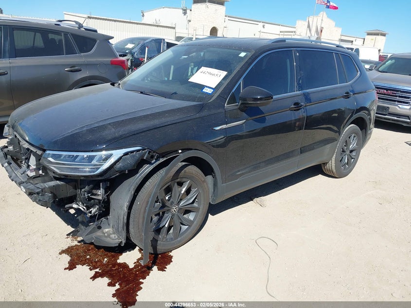 2024 Volkswagen Tiguan 2.0T Se/2.0T Wolfsburg Edition