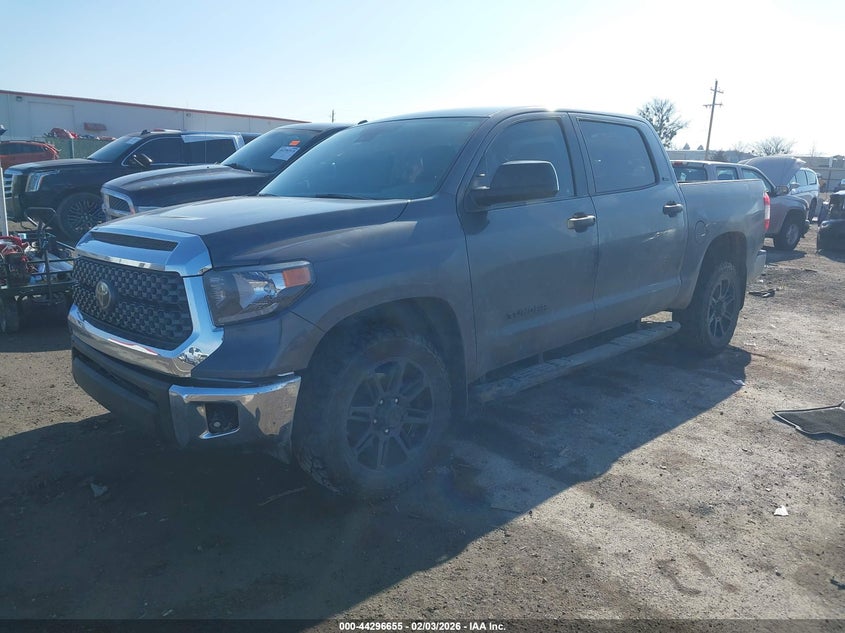 2018 TOYOTA TUNDRA auction photo 2