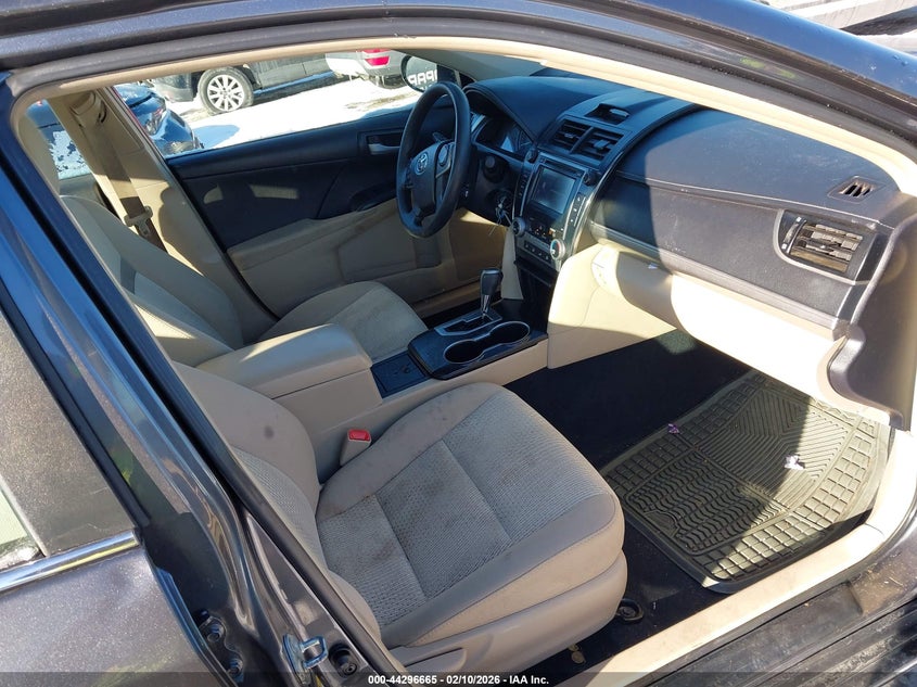 2013 Toyota Camry Le