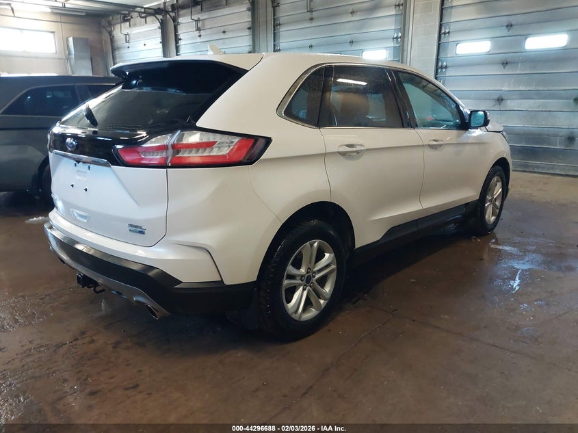 2019 Ford Edge Sel