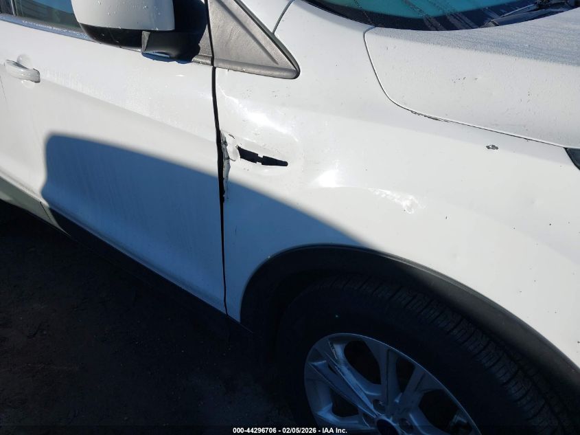 2017 Ford Escape Se VIN: 1FMCU0GD2HUC52018 Lot: 44296706