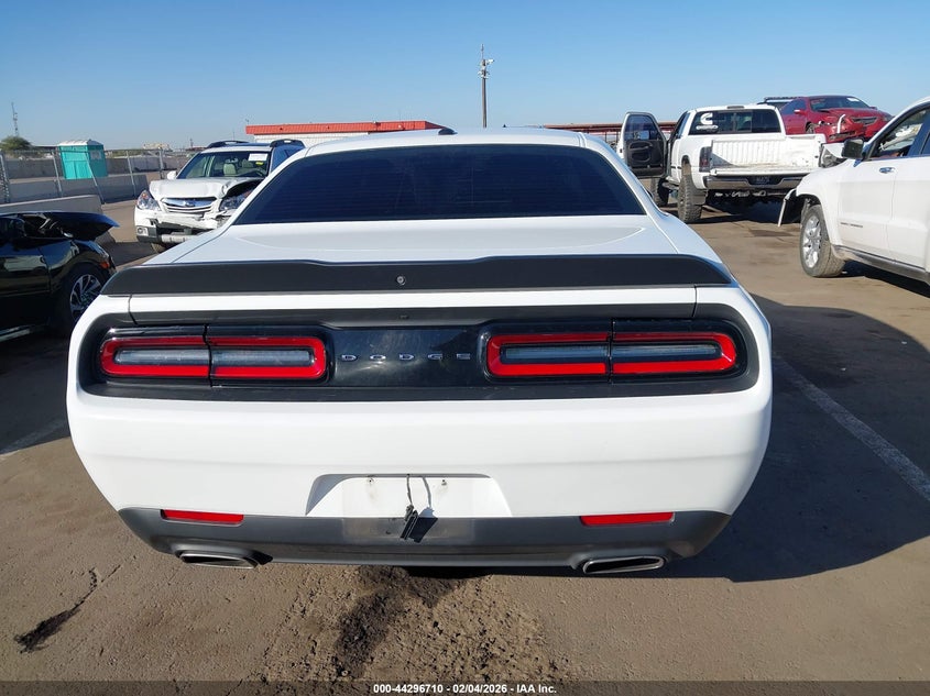 2019 Dodge Challenger 3.6 Sxt white Lot 111044296710 Vin 2C3CDZAG9KH557798
