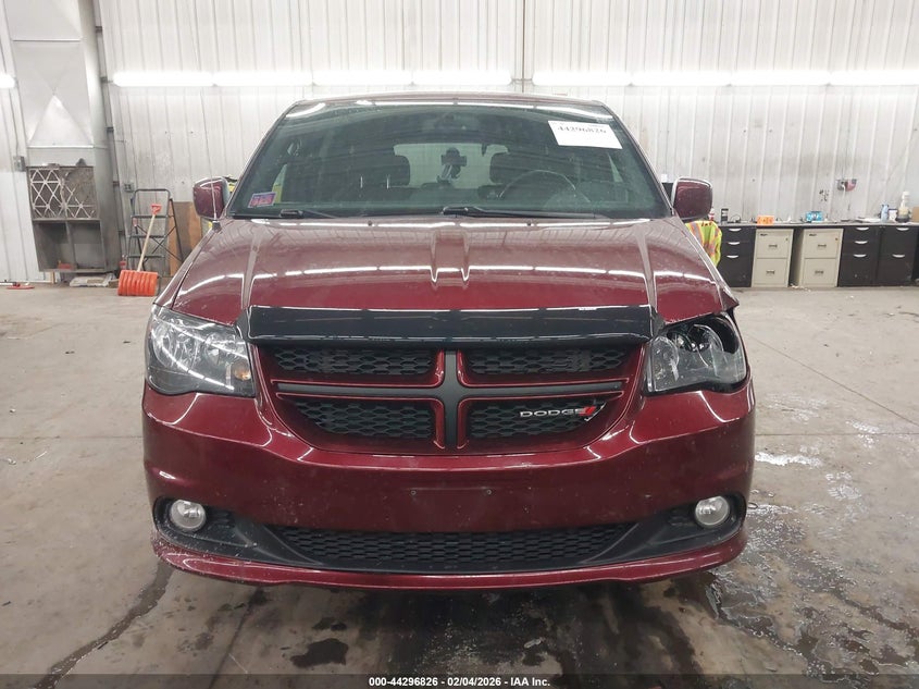 2017 Dodge Caravan 3.6 Grand Gt brown Lot 111044296826 Vin 2C4RDGEG5HR631760
