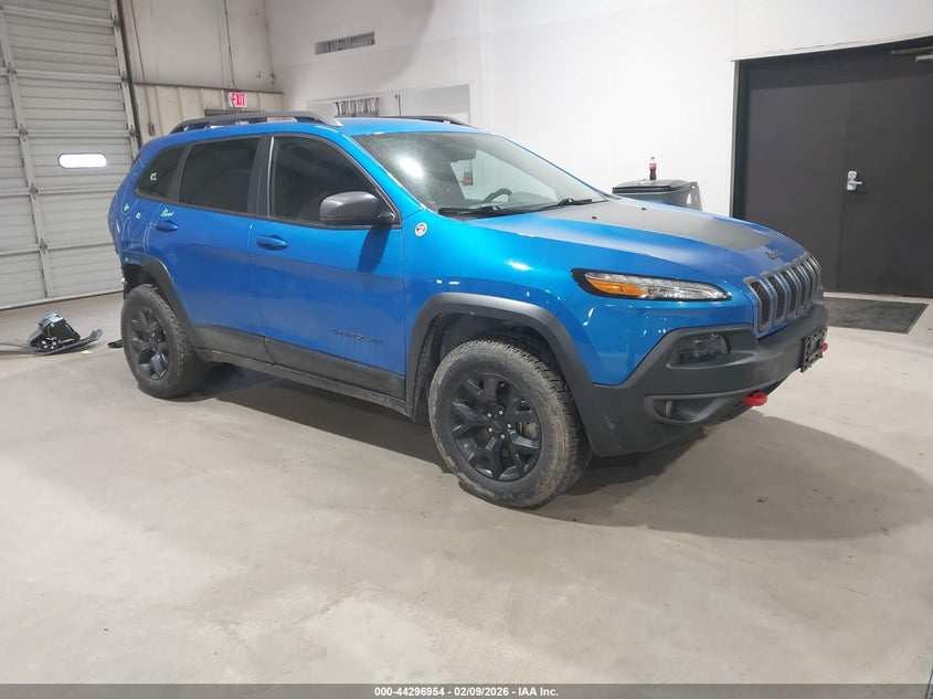1C4PJMBX1JD581631 JEEP CHEROKEE Photo 1