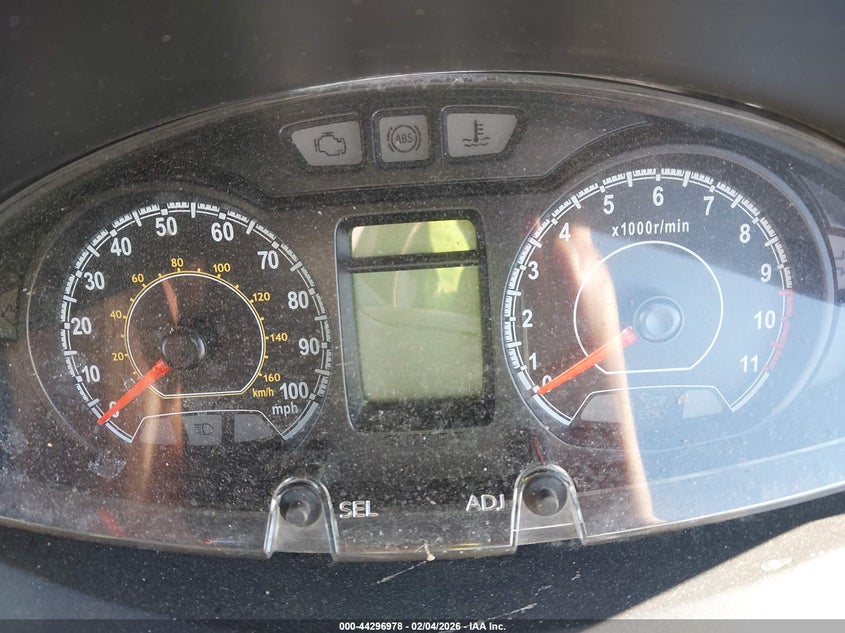 VIN MLCCH41A2N1600429 2022 SUZUKI UH200