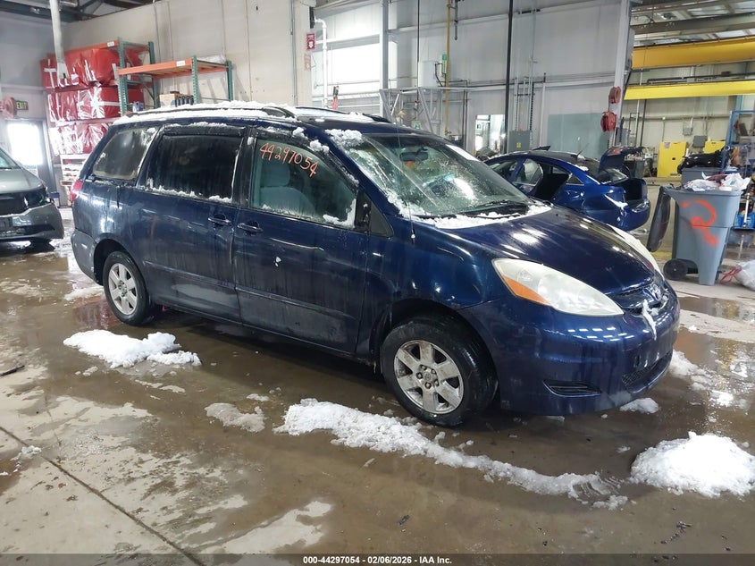 2006 Toyota Sienna Le