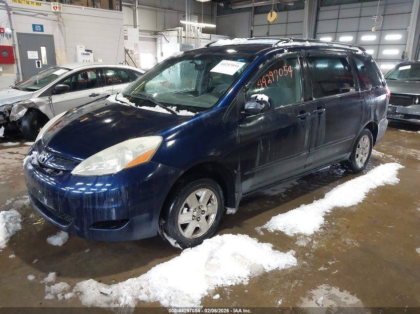 2006 Toyota Sienna Le