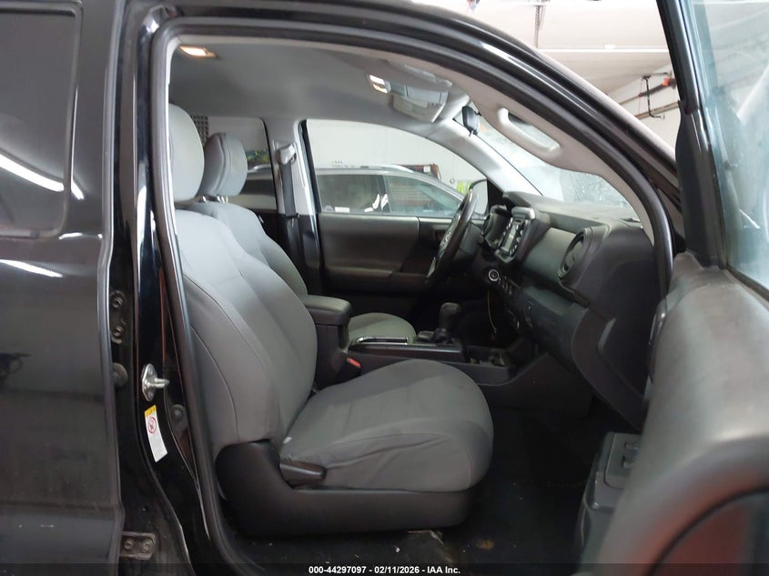 2018 Toyota Tacoma Sr V6