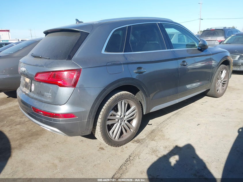2018 Audi Q5 2.0T Premium/2.0T Tech Premium