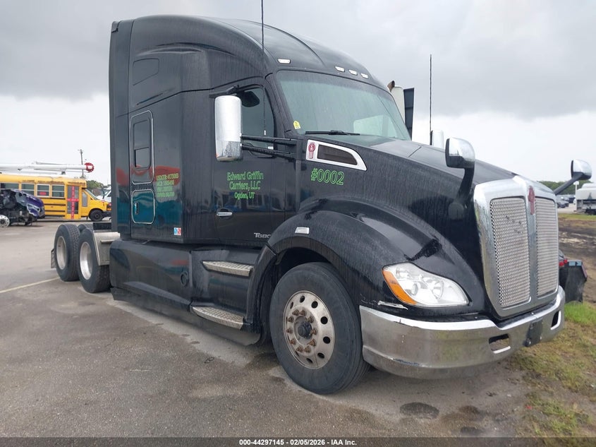 2020 KENWORTH T680