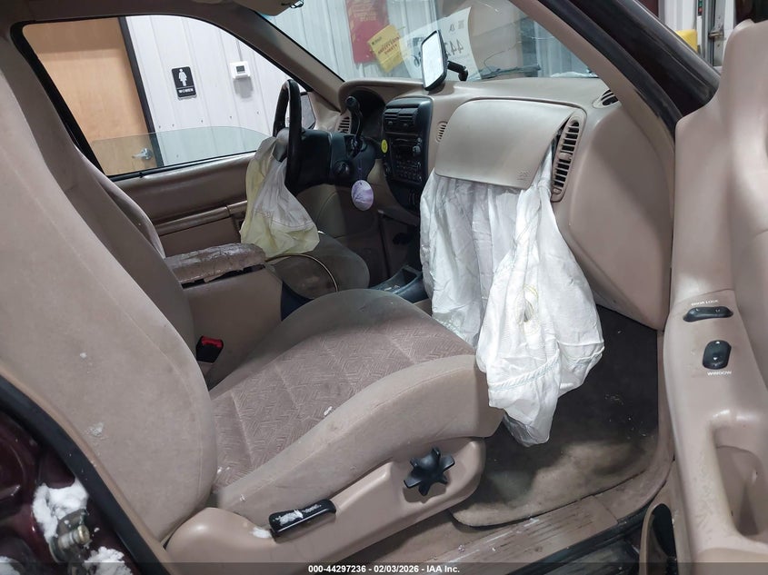 1999 Ford Explorer Eddie Bauer/Limited/Xlt