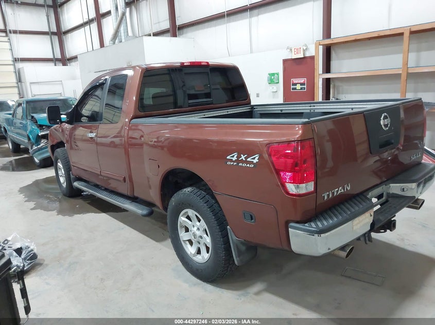 2004 Nissan Titan Le