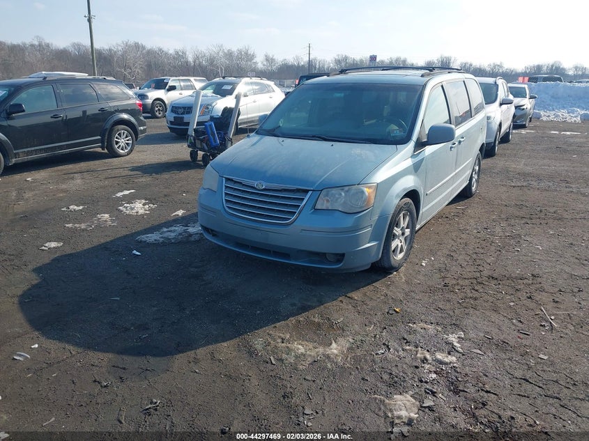 2009 Chrysler Town & Country Touring
