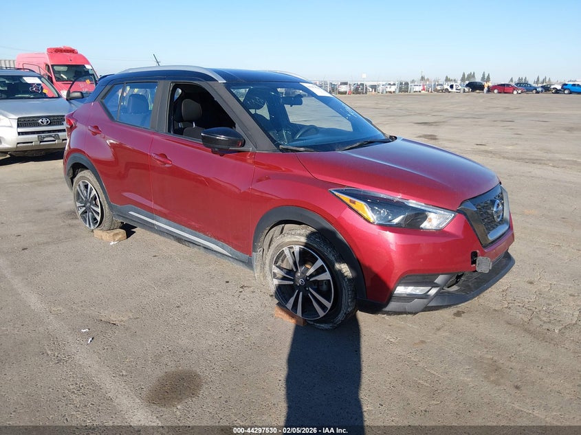 2019 Nissan Kicks Sr