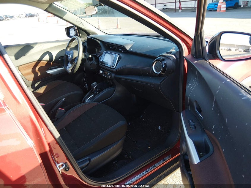 2019 Nissan Kicks Sr