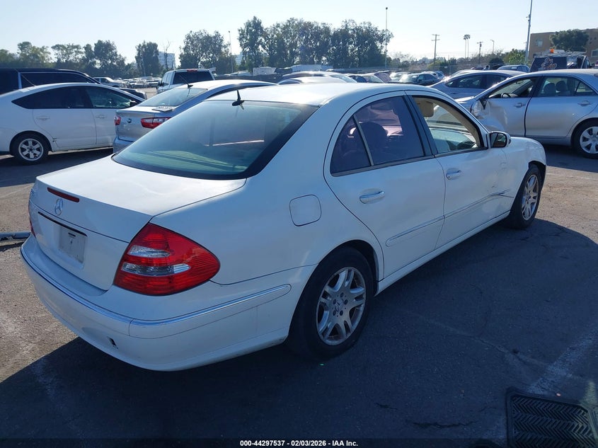 2003 Mercedes-Benz E 320