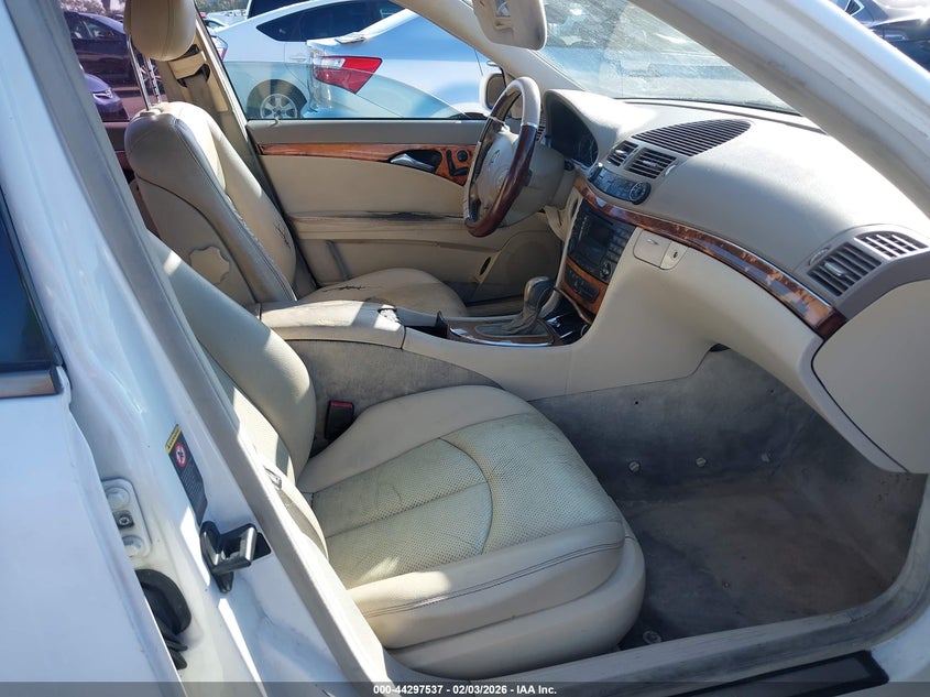 2003 Mercedes-Benz E 320