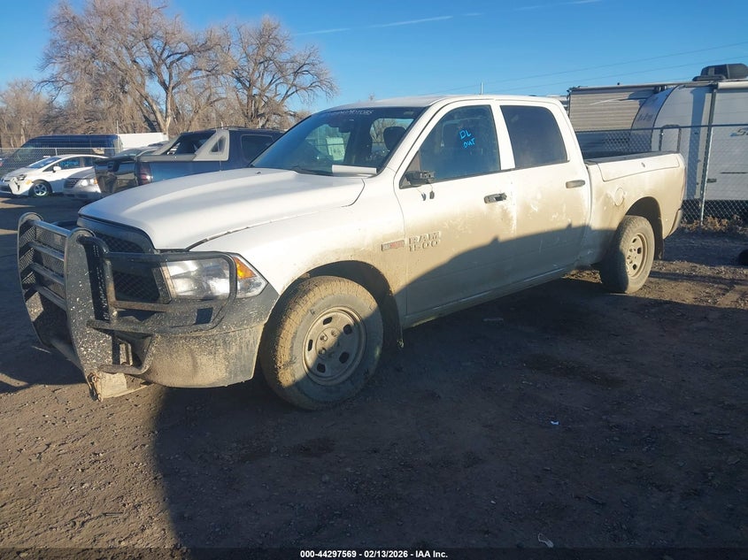 Vin: 1c6rr7sm0fs724040, lot: 44793946, ram 1500 tradesman 20152