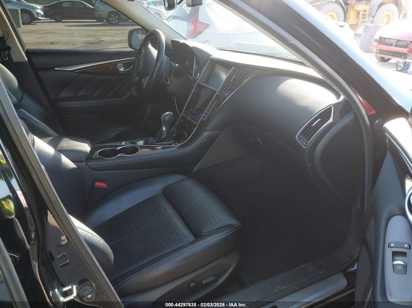 2015 Infiniti Q50 Hybrid Sport